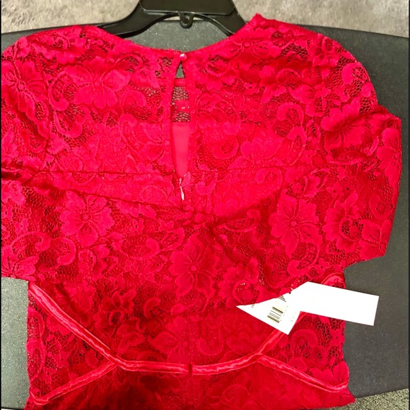 ♥️ SOCIAL STORIES misses evening all over red lace dress long sleeve sizeM NWT - Picture 7 of 8